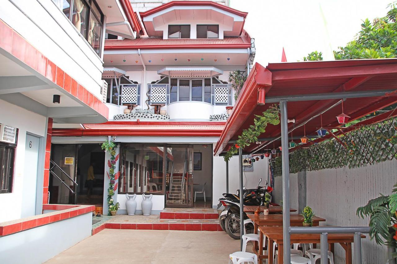 Mario'S Travellers Inn Coron Exteriör bild